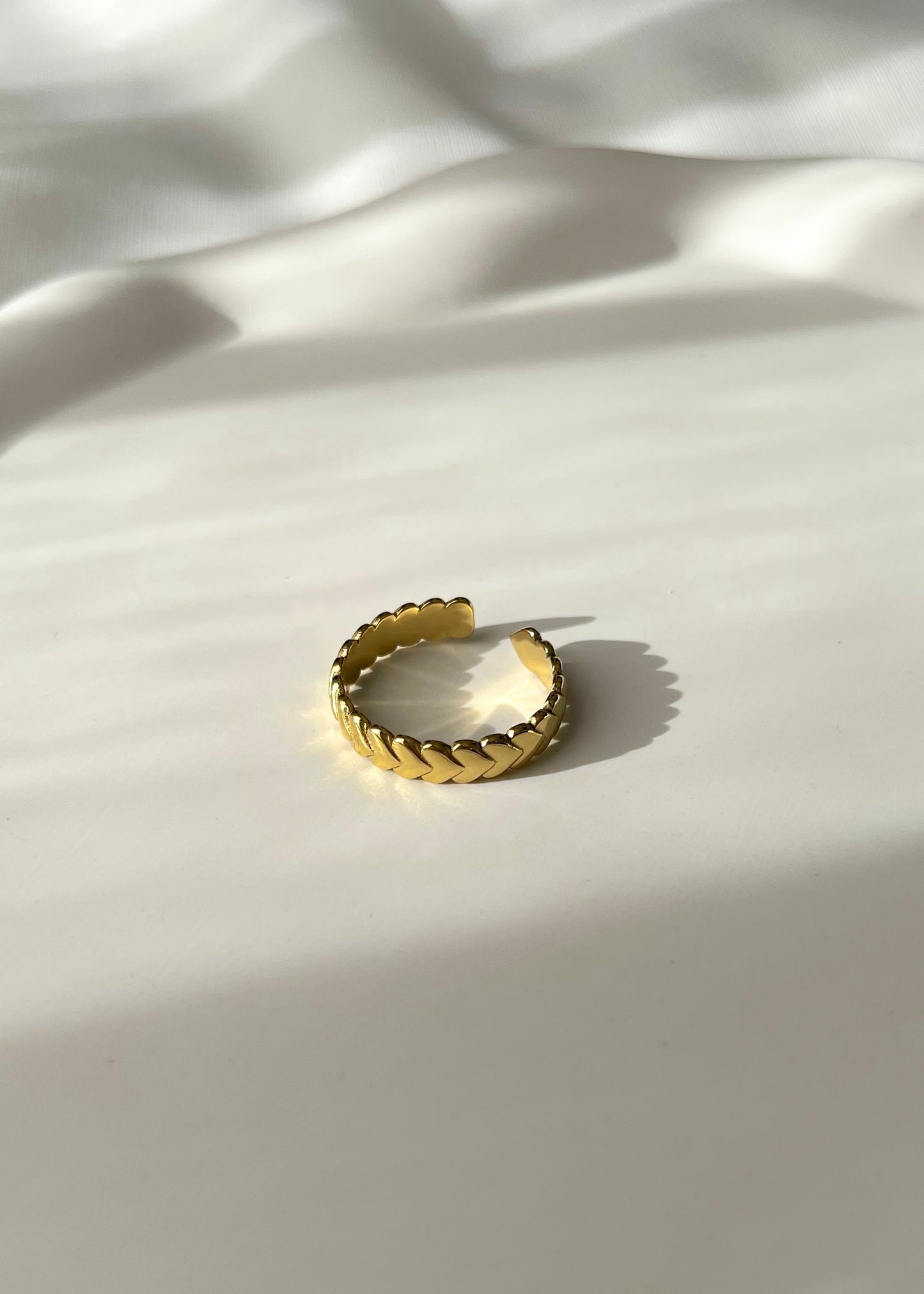 Ring Nia
