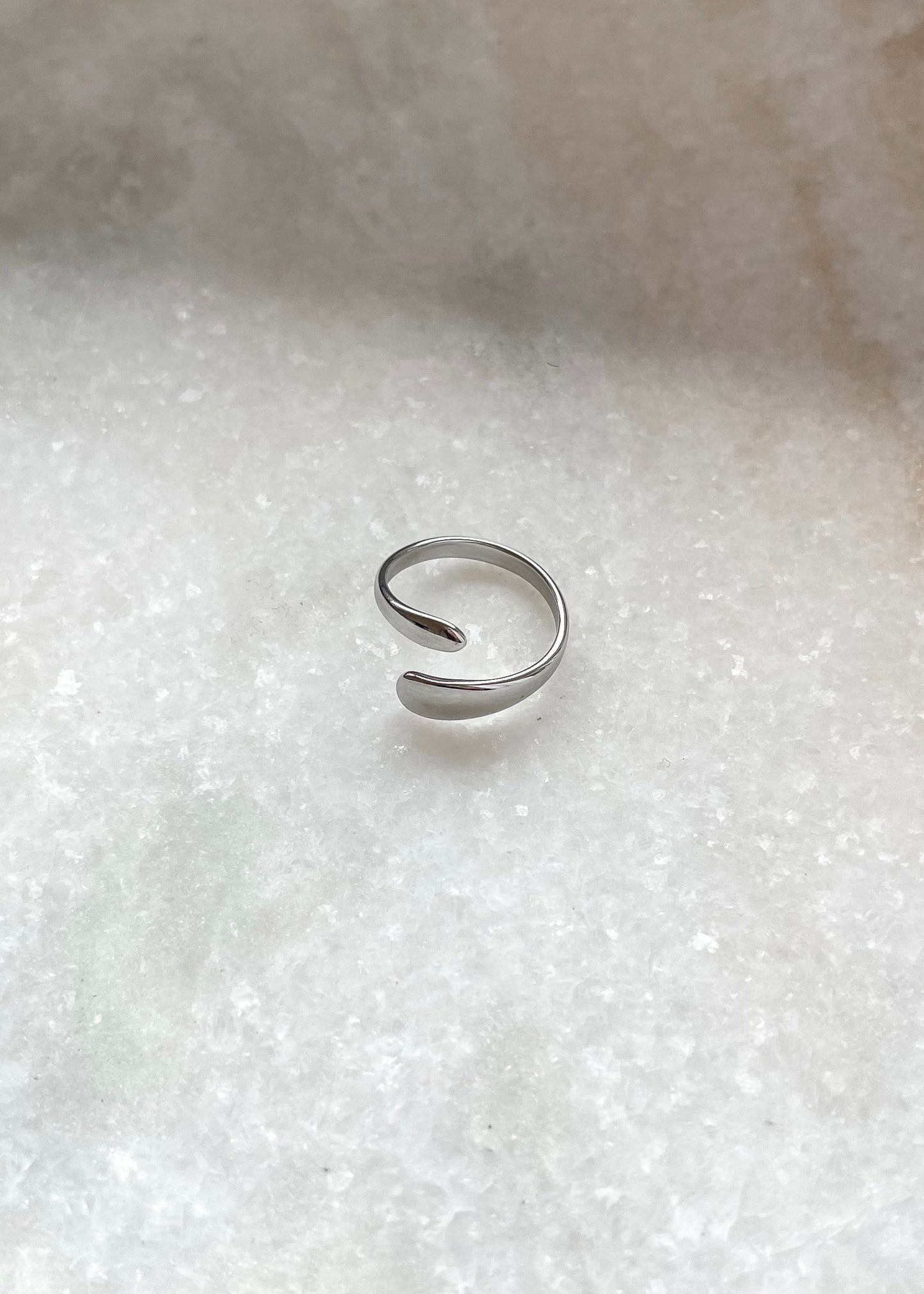 Ring Elora