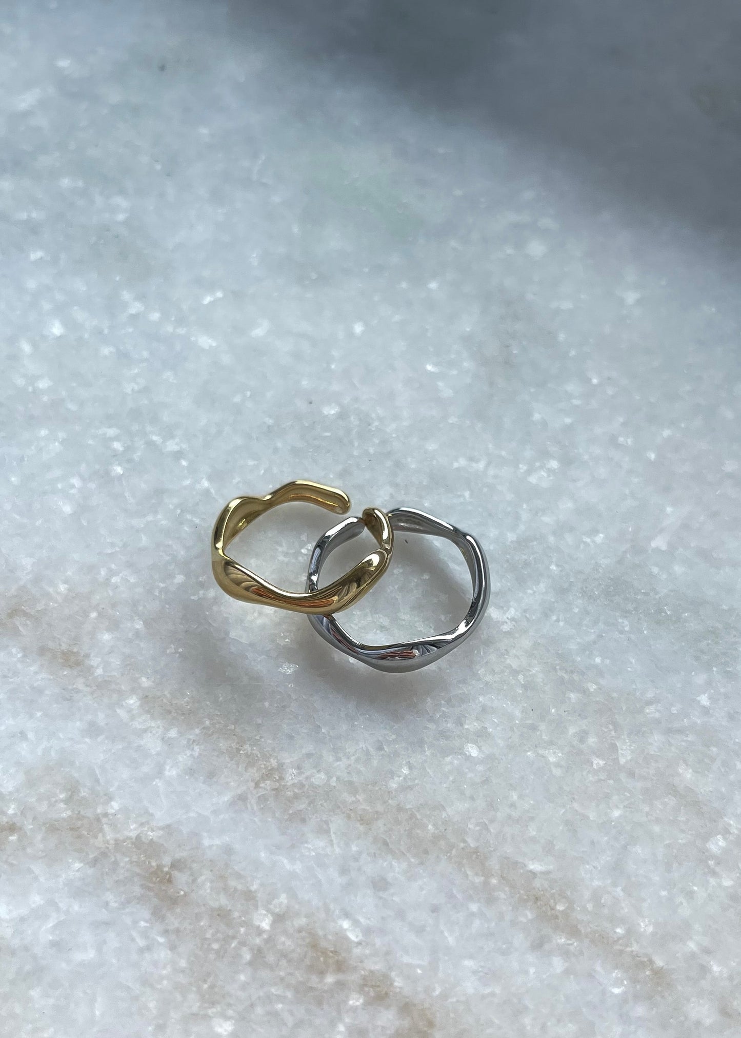 Ring Nora