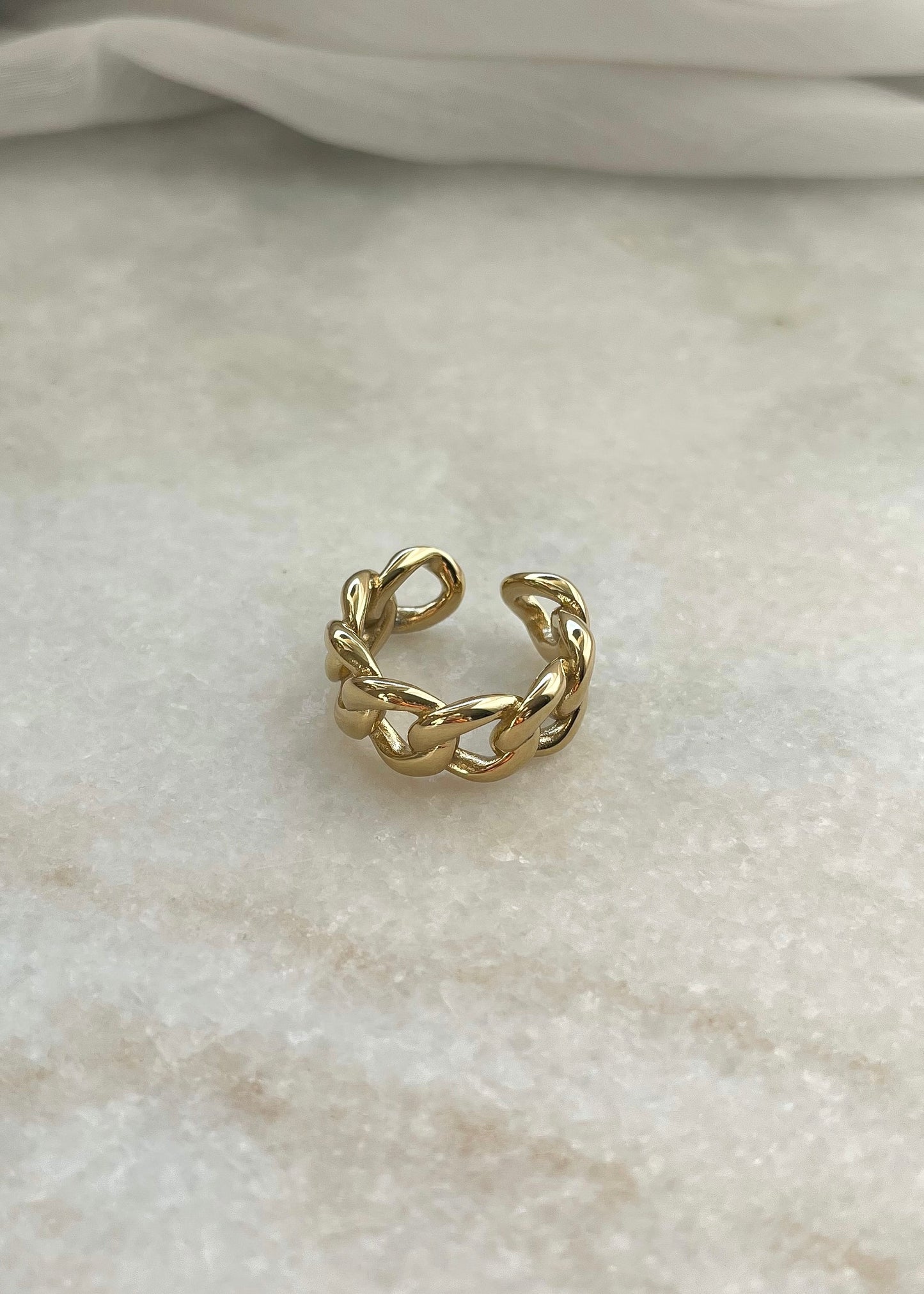 Ring Lia